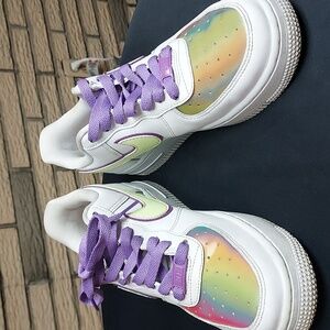 Nike Air Force One Low Women's White and Lavender Sneakers Sz 7